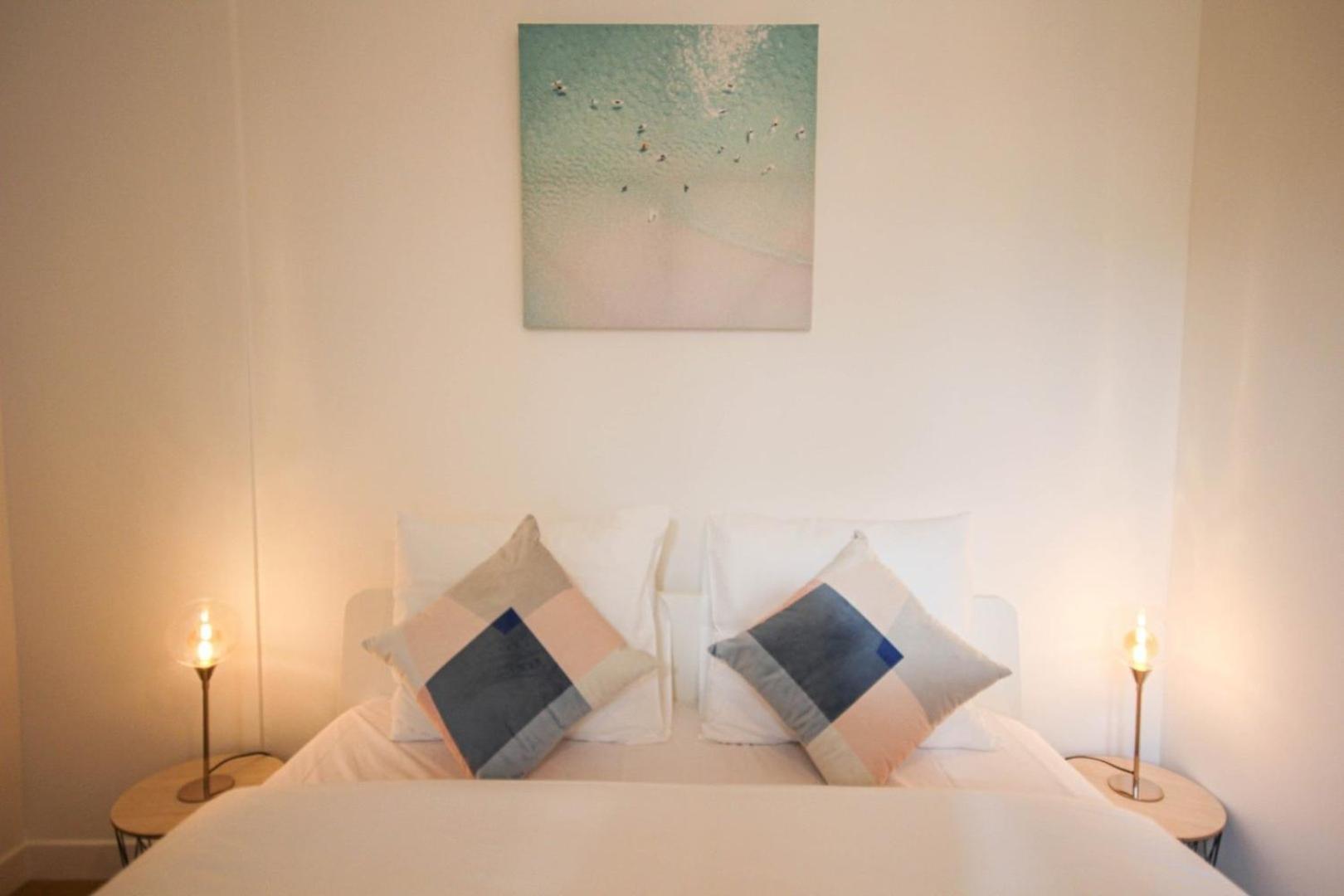 Fully-Equipped Apartment In City Center + Parking Lille Exteriör bild